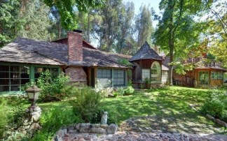 Live Where Jane Fonda Did for $2.295M 