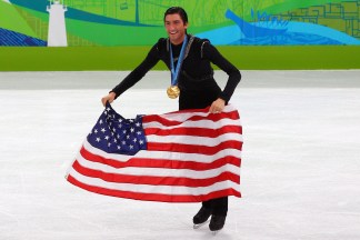 PHOTOS: Lysacek's Dramatic Win