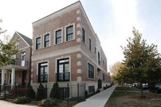 Ex-Cub Pitcher Strikes Out Selling Chicago Home 