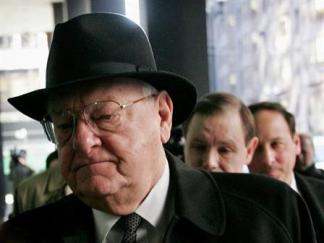 Durbin asks President to Set George Ryan Free