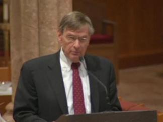 Bud Selig Remembers Ron Santo