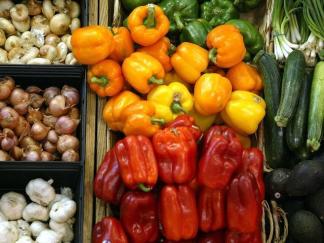 Nearly 600,000 Chicagoans Live in a Food Desert