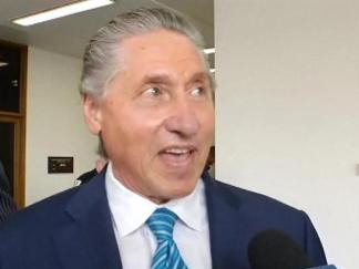 Wade's Lawyer Makes Sports Analogy