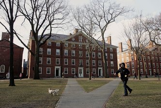 Oklahoma Mom of 11 Enrolls at Harvard