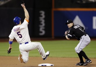 Peavy Returns, Pitches White Sox Past Mets