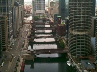 How'd Engineers Reverse the Chicago River?