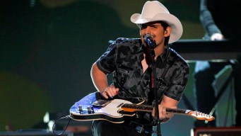Super Fan Concert Series: Brad Paisley