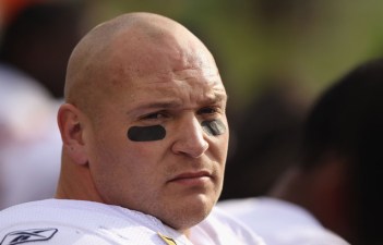 Bear Bites: Urlacher Says Mind Your Beeswax