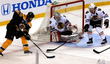 Crawford's Efforts Not Enough as Hawks Fall 2-0