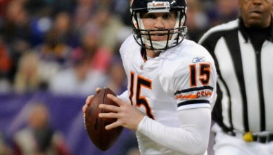 Bears Agree to One-Year Deal With QB Josh McCown