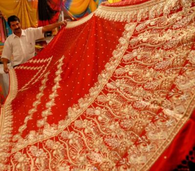 Luxemi.com is the Netflix of Indian Fashion