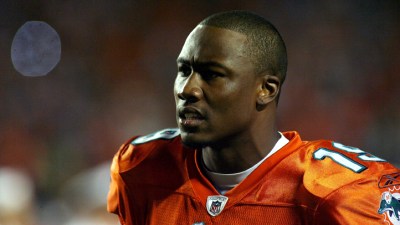 Bears Trade for WR Brandon Marshall