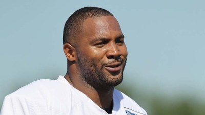 Briggs Bows Out of Pro Bowl