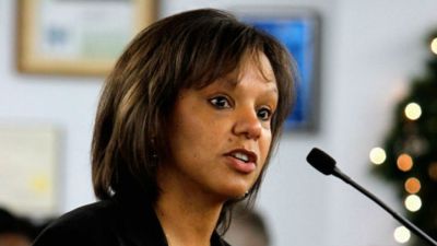 Gun Rights Group Calls Robin Kelly An 
