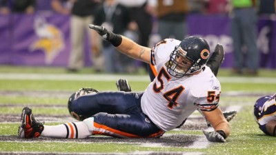Brian Urlacher Has Ligament Damage
