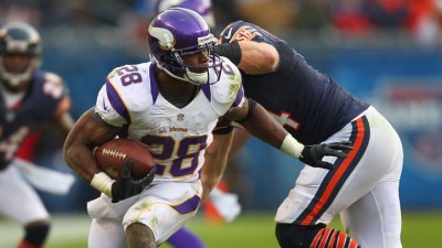 Urlacher Fined for Horse Collar Tackle ... Again