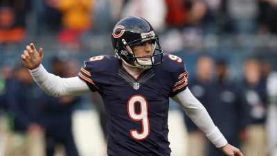 Bear Bites: Robbie Gould Welcomes Competition