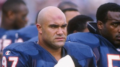 Former Bear Chris Zorich Charged With Tax Evasion