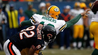 GB's Rogers Getting New Deal: Report