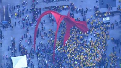 Hundreds Rally for Charter Schools