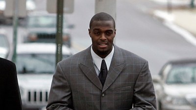 How Bears Fans Could Help Land Plax 