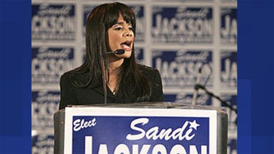 Citizens, Politicians React to Sandi Jackson Resignation