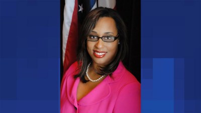 Toi W. Hutchinson