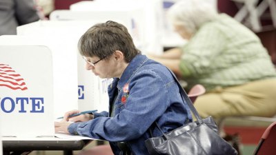 Early Voters Set Record in Cook County
