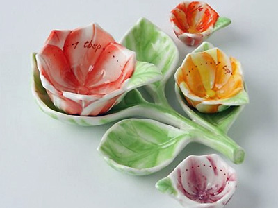 Plucked Petals Measuring Spoons