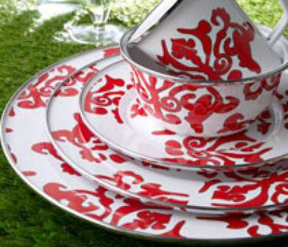 Red Damask Dinnerware