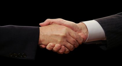 U. of I., Grad Instructors Agree on Contract