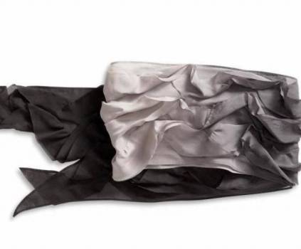 Dip-Dye Ruffle Scarf