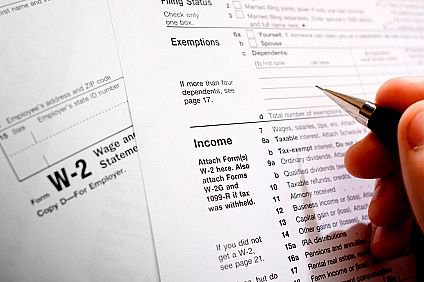 How to Plan Year-End Taxes for Closely Held Businesses