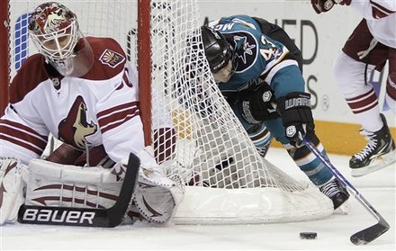No Regrets: Coyotes at Hawks Preview