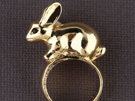 Hop to It Ring