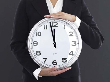 Groupon Employees Sue for Overtime Pay