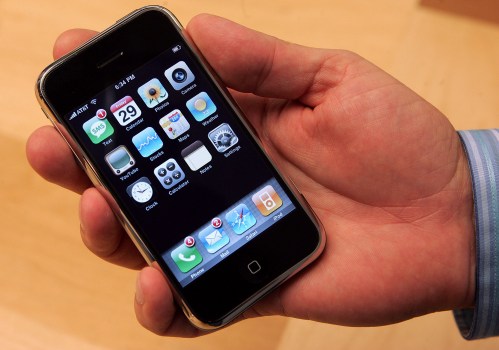 Man Tries to Lure Boy With MP3 Promise