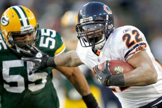Bored-Looking Bears Head Into Playoffs