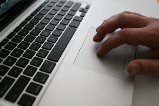 How to Handle Online Reviews