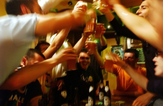 How to Start Your Own Group-Buying Service