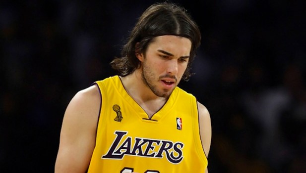 Sasha Vujacic Says Goodbye to L.A. and High Tails It to Turkey 
