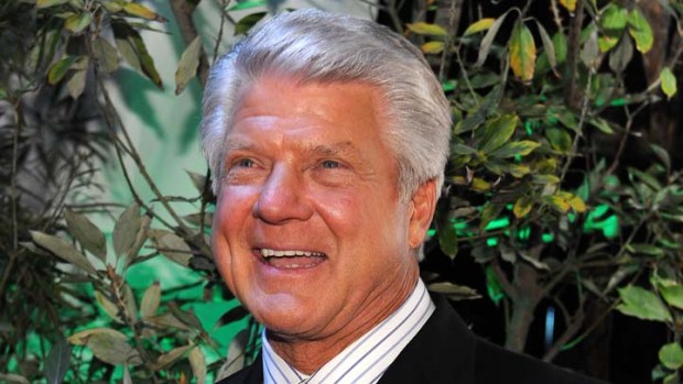 Jimmy Johnson Tweet Hurts Trestman's Trustworthiness