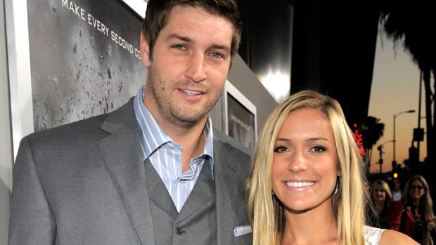 Cavallari Tweets Baby Bump Before Cutler Event