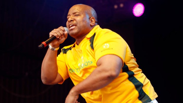 Young MC Offers Assist to Cutler's Singing