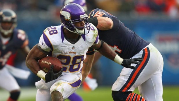 Urlacher Fined for Horse Collar Tackle ... Again