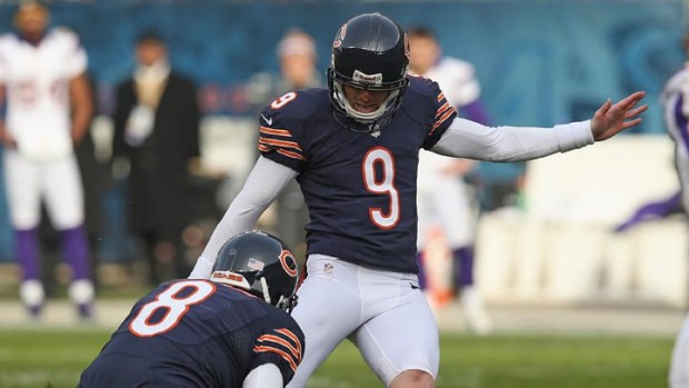Bears Kicker Gould Has Calf Strain; Melton Leaves