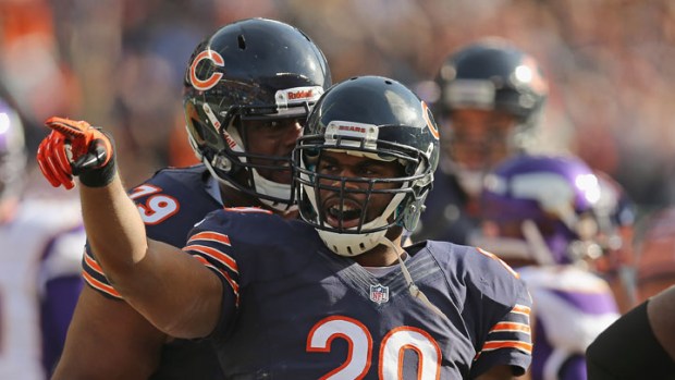 Bears Shelve Bush, Sign Bell in Latest Blow to Offense