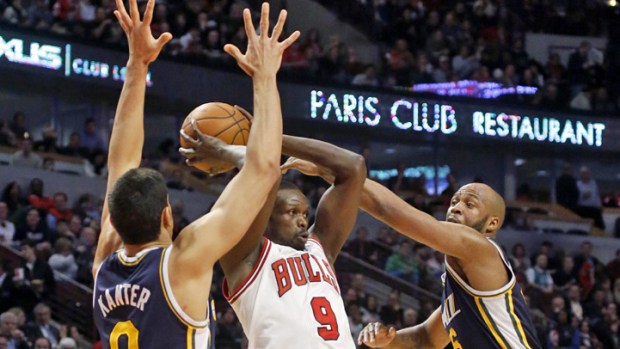 Belinelli Lifts Bulls Over Jazz