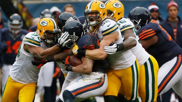 Bears' Playoff Hopes Dim After Loss to Packers