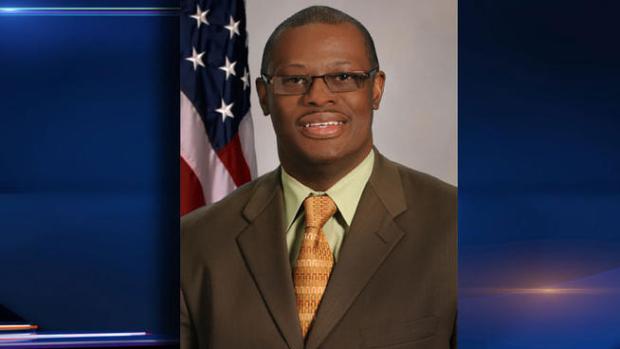 Opinion: Dems Deserve Derrick Smith